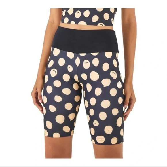 Farm Rio & Adidas Farm Totally New Rio Biker Shorts - Picture 11 of 11